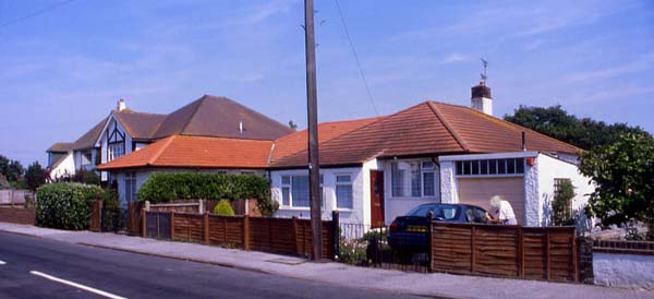 White Bungalow in 1999